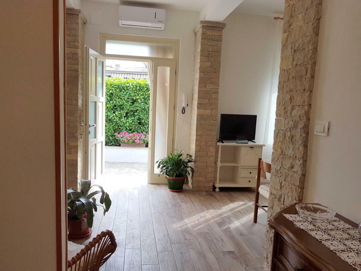 RaffaA Casa Di Clementinaアパートメント エクステリア 写真